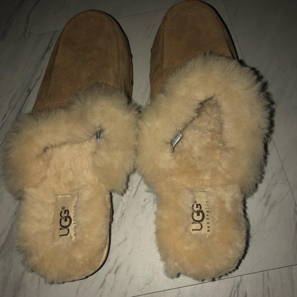 ugg open back clogs - Picture 2 of 5